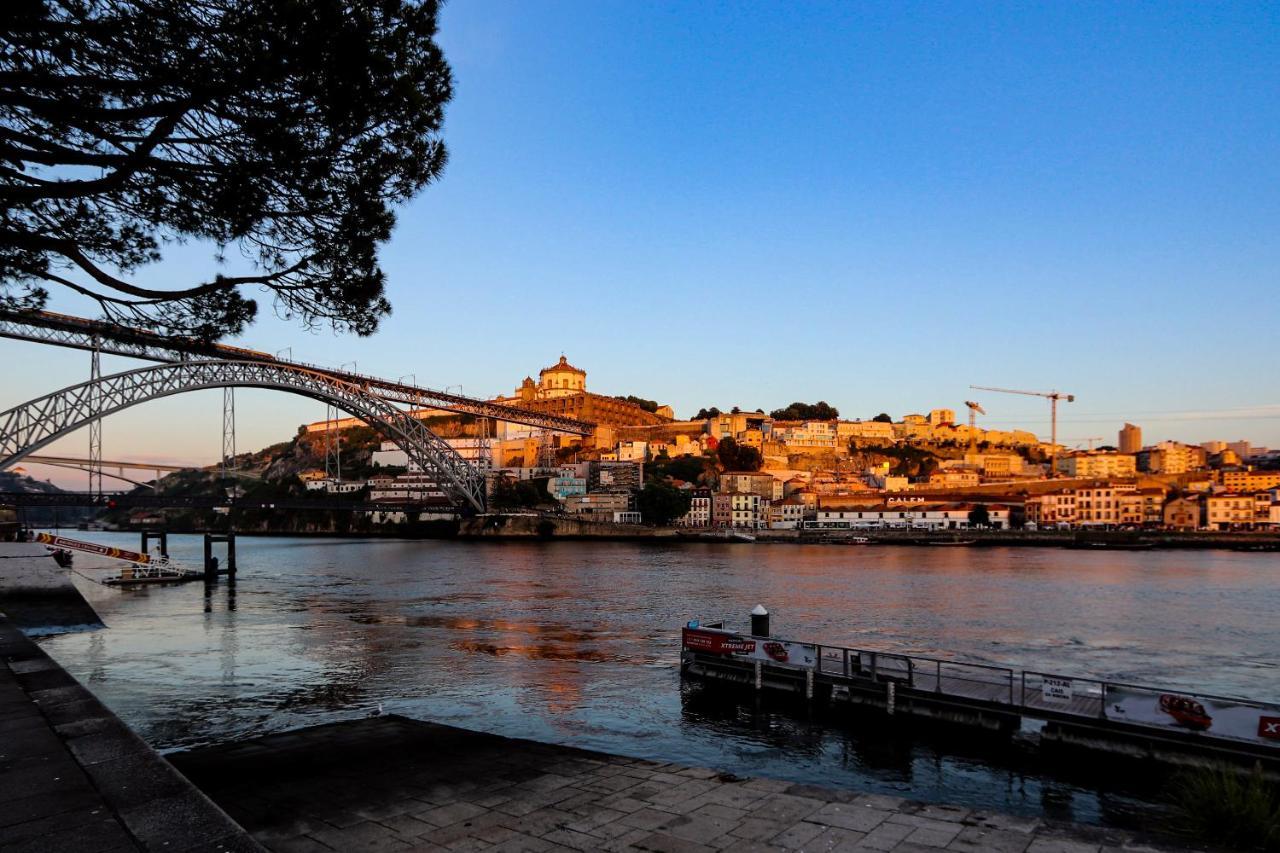 Hm - Ribeira Historical Apartment Porto Buitenkant foto